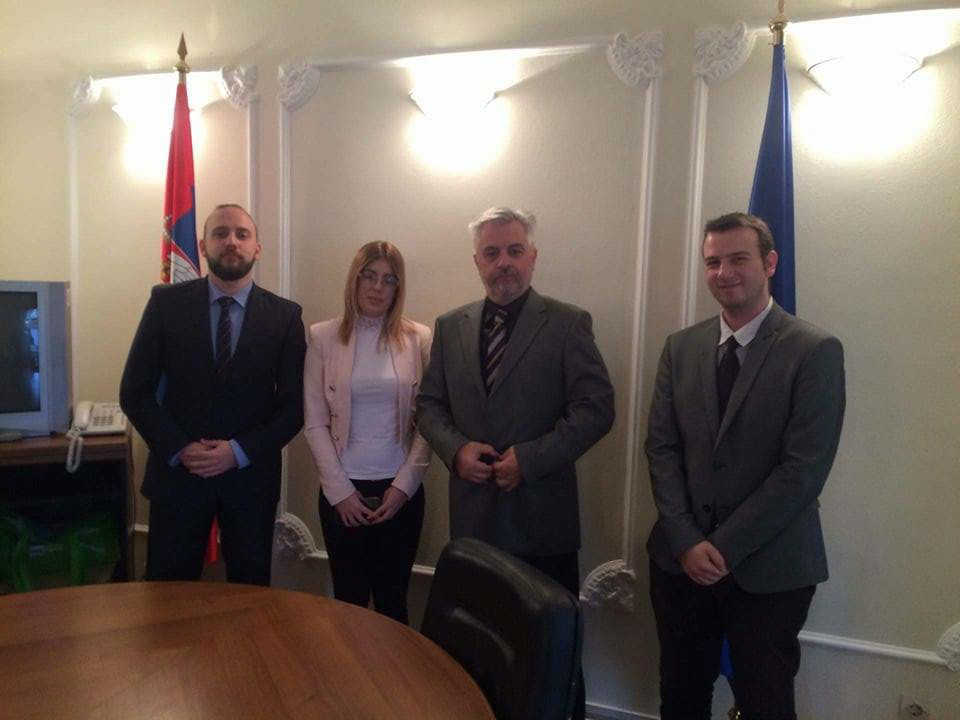 Članovi Centra za međunarodnu javnu politiku sa otpravnikom poslova u ambasadi BiH