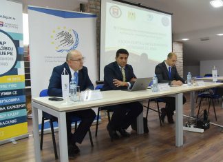 Profesor dr Zoran Krstić, ambasador Egipta, gospodin Alguvejli i Aleksandar Klarić