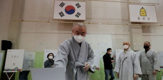 Kako je Južna Koreja uspela da održi izbore usred pandemije?