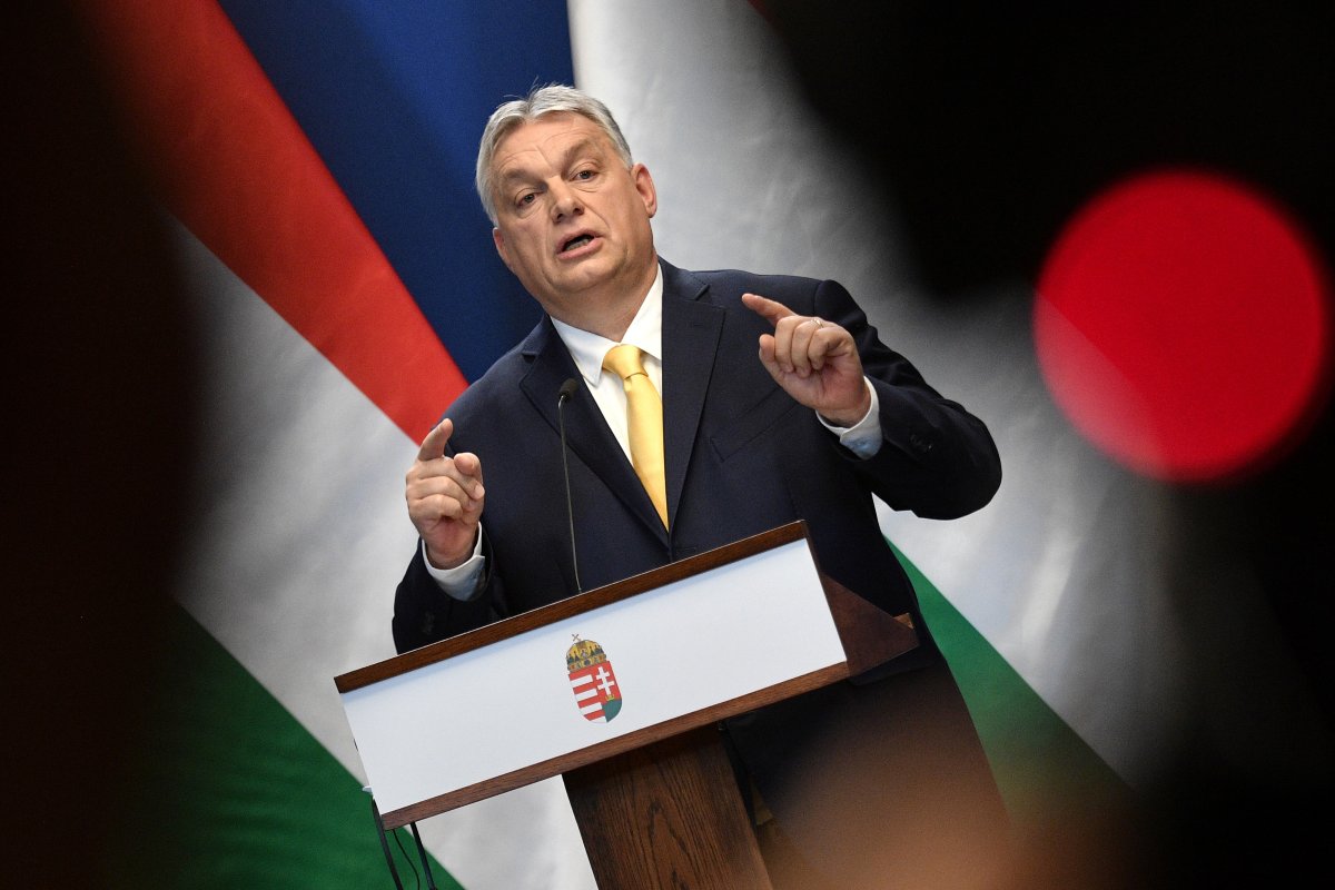 Premijer Mađarske Viktor Orban za govornicom (Foto: Attila Kisbenedek/AFP)